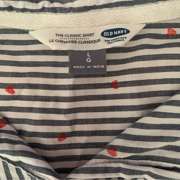 super cute striped button up heart detail shirt - Picture 3 of 3